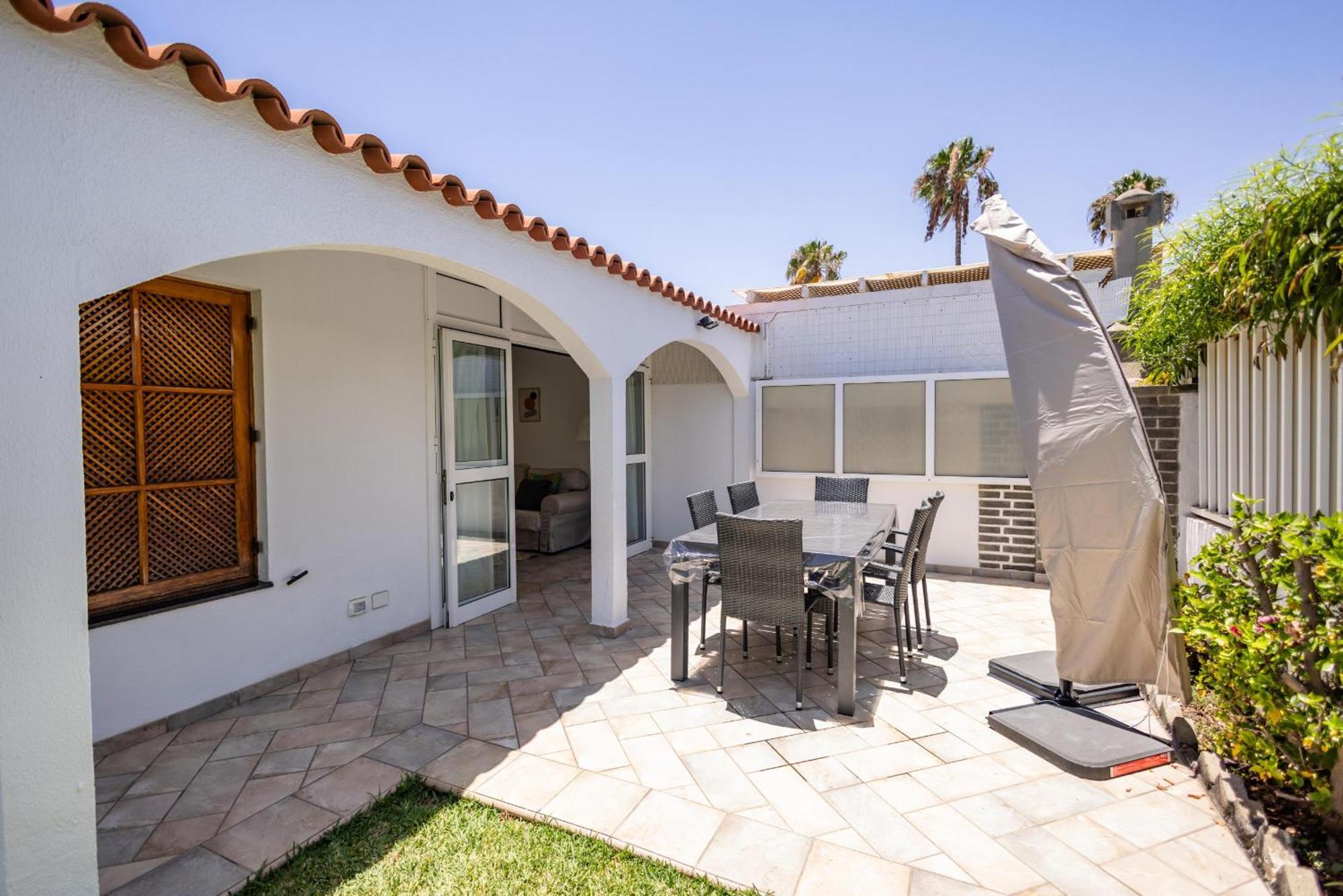 Oasis Holycan - By Gestion Vacacional Canarias Hébergement de vacances *